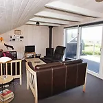 Дом отдыха 6 Person In Hemmet-by Traum